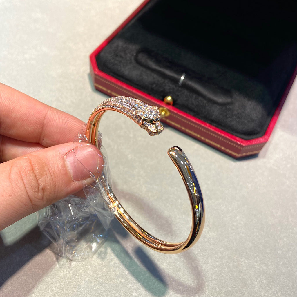 [Rosla]PANTHERE HALF DIAMOND OPEN BRACELET