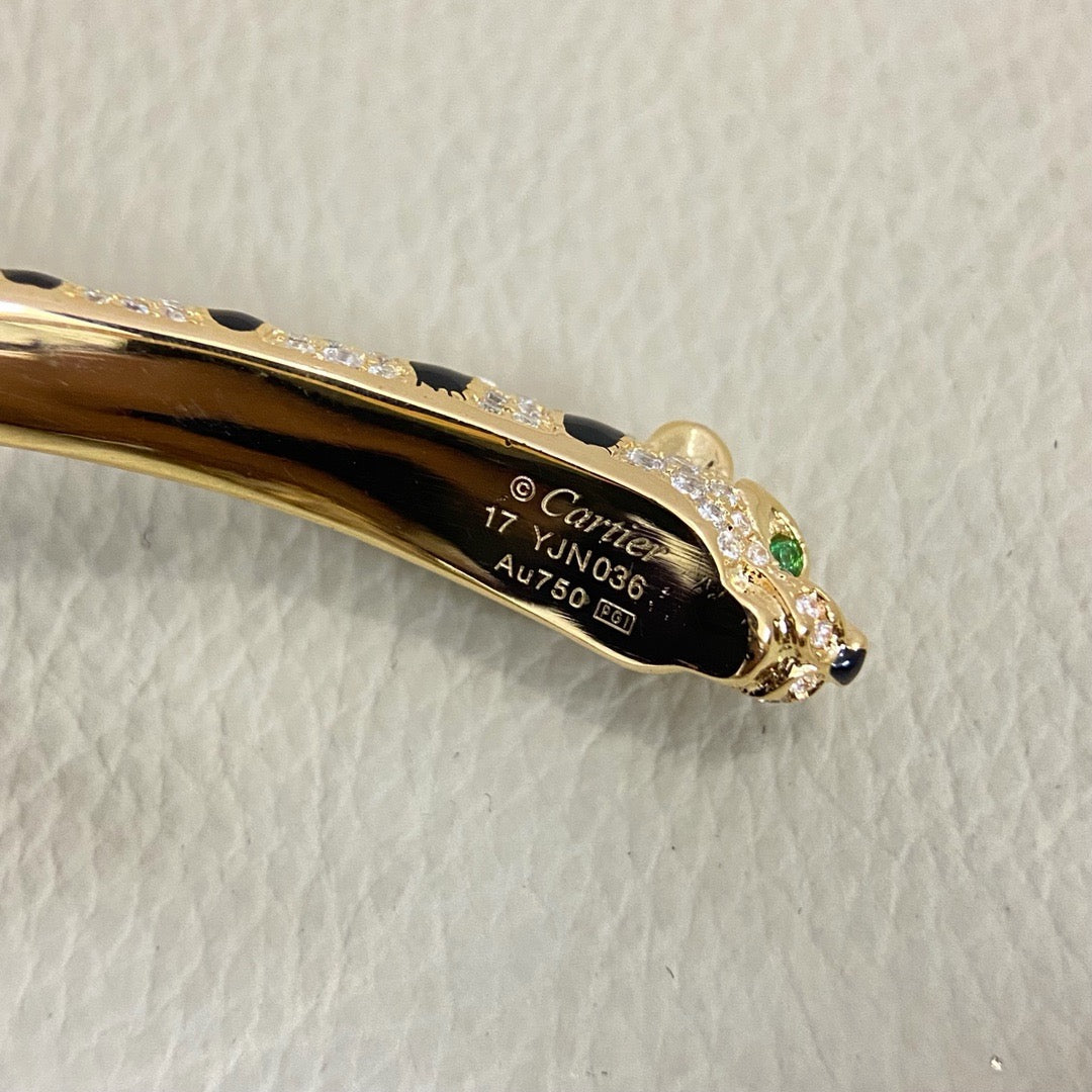 [Rosla]PANTHERE DOUBLE HEADED HALF DIAMOND OPEN BRACELET