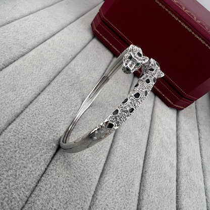 [Rosla]PANTHERE DOUBLE HEADED HALF DIAMOND OPEN BRACELET