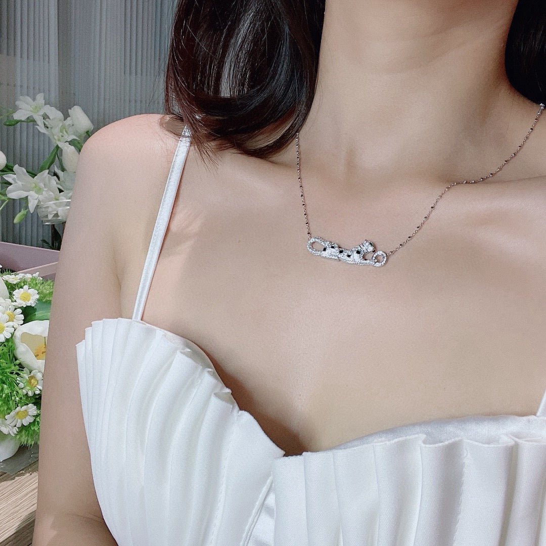 [Rosla]PANTHERE PAVED DIAMOND NECKLACE