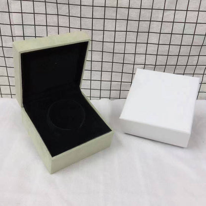 [Rosla] VA CLOVER BOX GIFT BAG