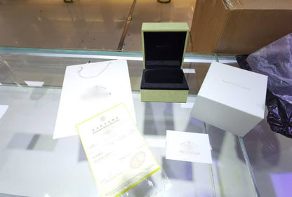 [Rosla] VA CLOVER BOX GIFT BAG