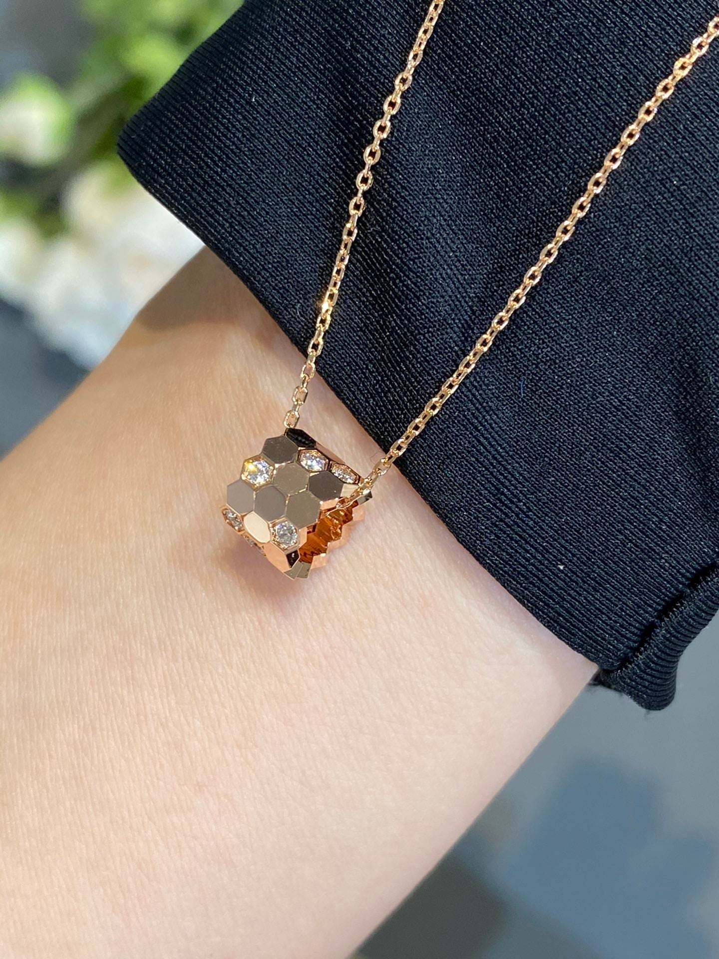 [Rosla]BEE LOVE DIAMOND NECKLACE