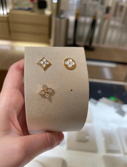[Rosla]STAR BLOSSOM STUD EARRINGS PINK GOLD DIAMONDS