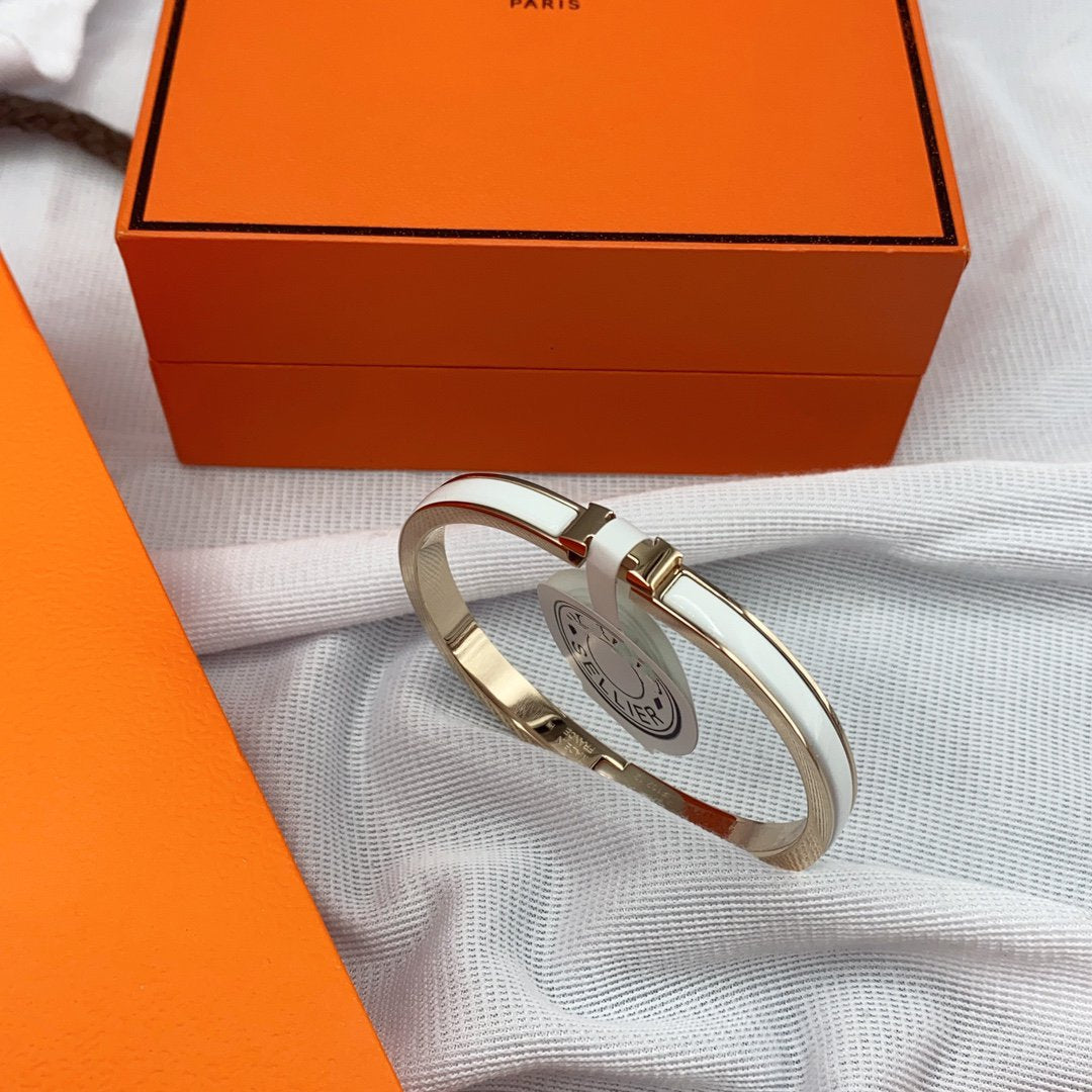 [Rosla]CLASSIC HM CLIC WHITE 8MM ENAMEL BRACELET