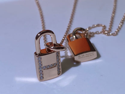 [Rosla]HM ADVANCED NICHE LOCK HEAD NECKLACE DIAMONDS