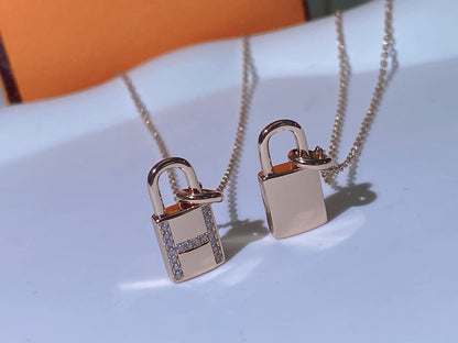 [Rosla]HM ADVANCED NICHE LOCK HEAD NECKLACE DIAMONDS