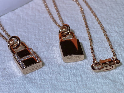 [Rosla]HM ADVANCED NICHE LOCK HEAD NECKLACE DIAMONDS