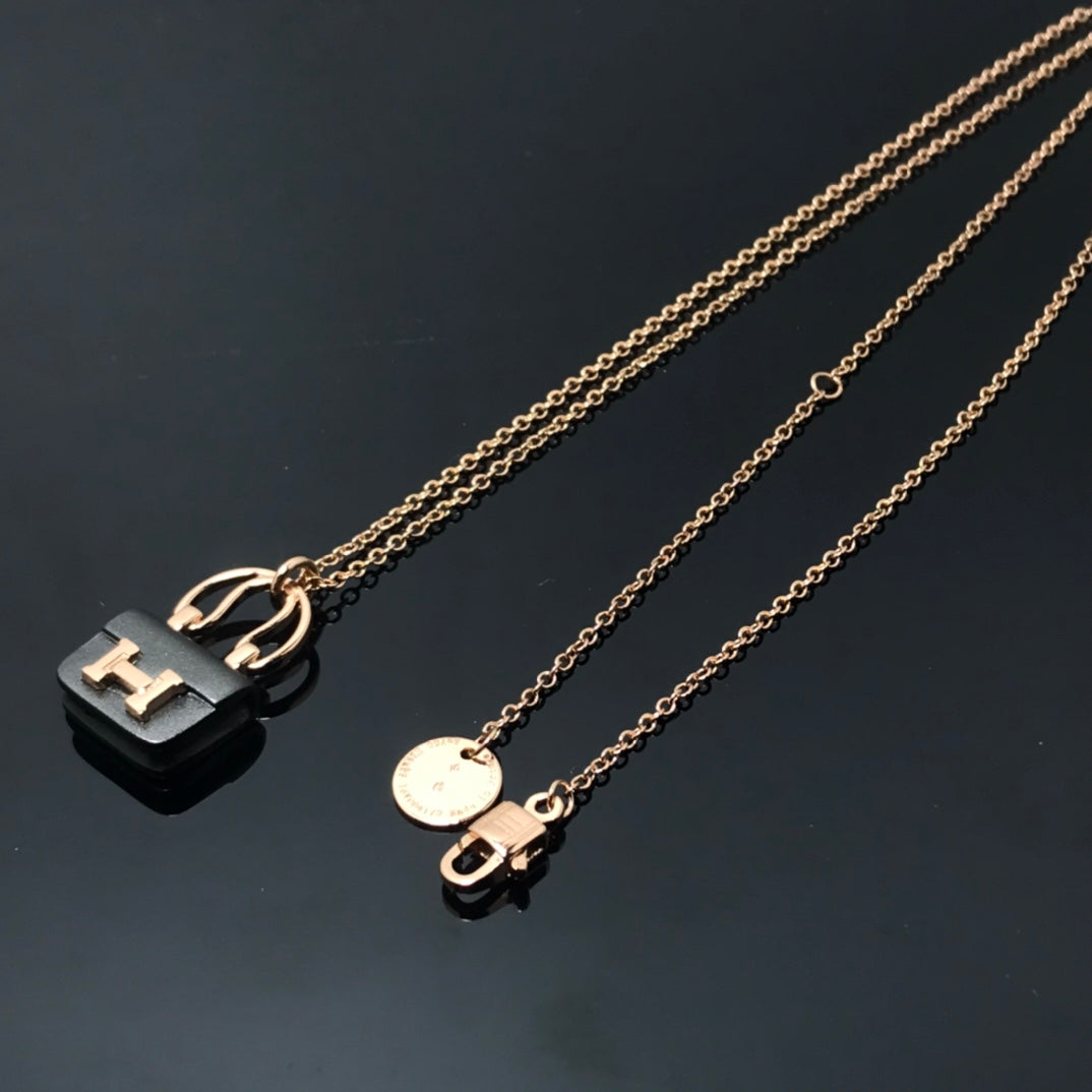 [Rosla]WOMEN'S HM AMULETTES CONSTANCE PENDANT NECKLACE
