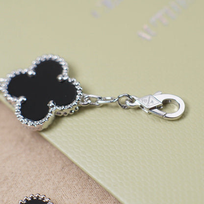 [Rosla] CLOVER 5 MOTIF ONYXS BRACELET COLLECTION