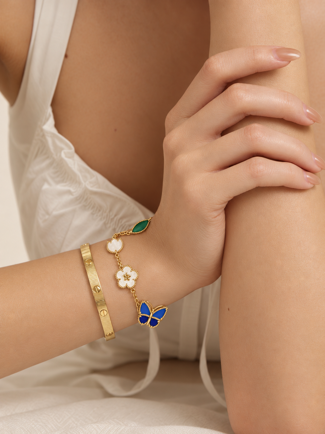 [Rosla] Lucky Spring Butterfly 5-Motif & LOVE Unlimited Bracelet Stack Set