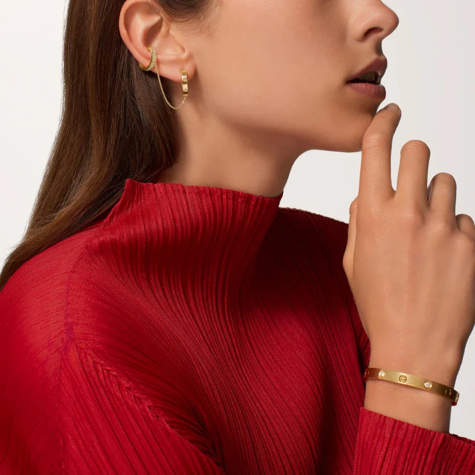 [Rosla]LOVE 3.0MM HALF DIAMOND EARRINGS