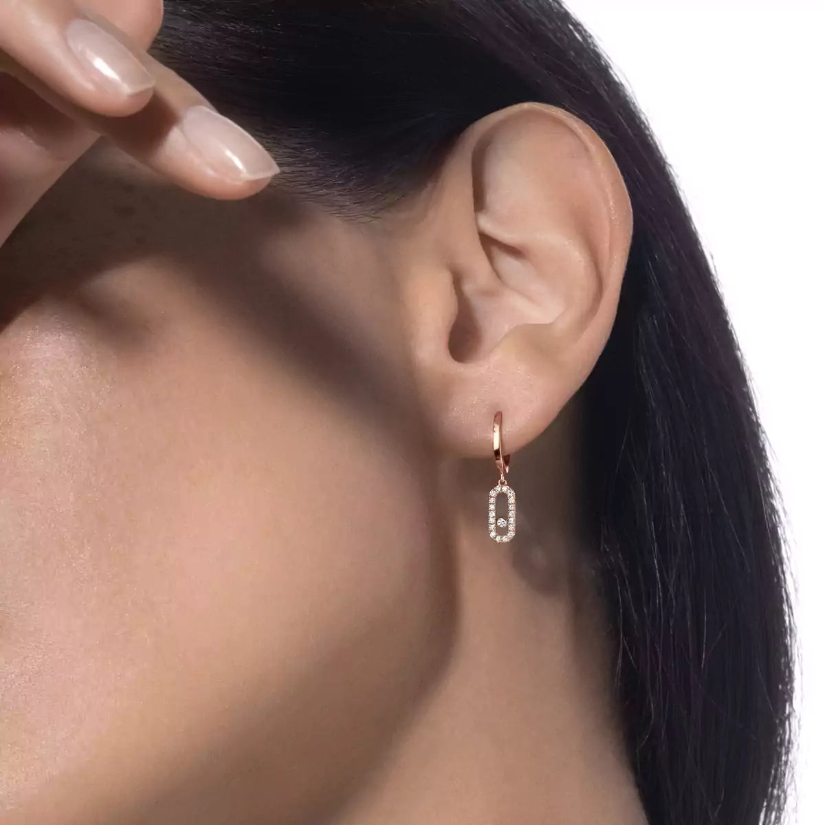 [Rosla]Move Uno Single Diamond Hoop Earring