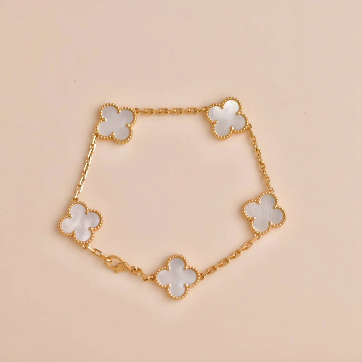 [Rosla]CLOVER WHITE PEARL MOP 5 MOTIF BRACELET COLLECTION