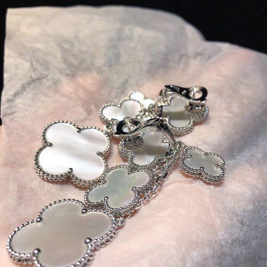 [Rosla]CLOVER EARRINGS WHITE MOP 4 MOTIFS SILVER