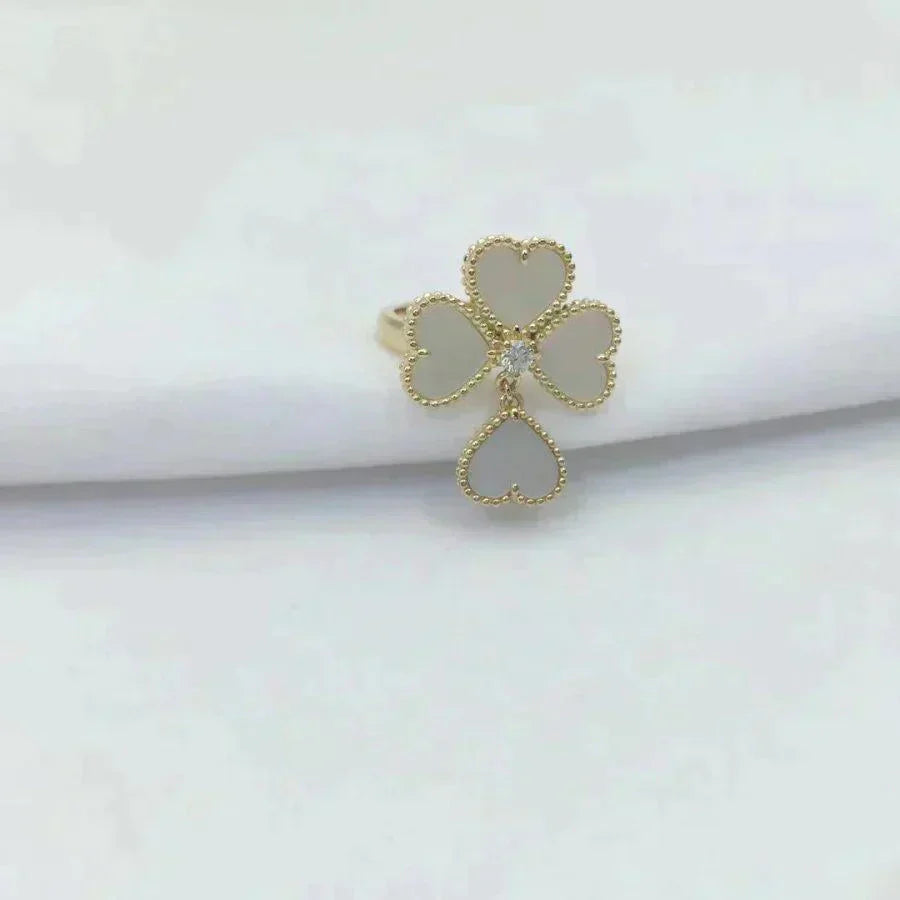 [Rosla]SWEET CLOVER WHITE MOP RING