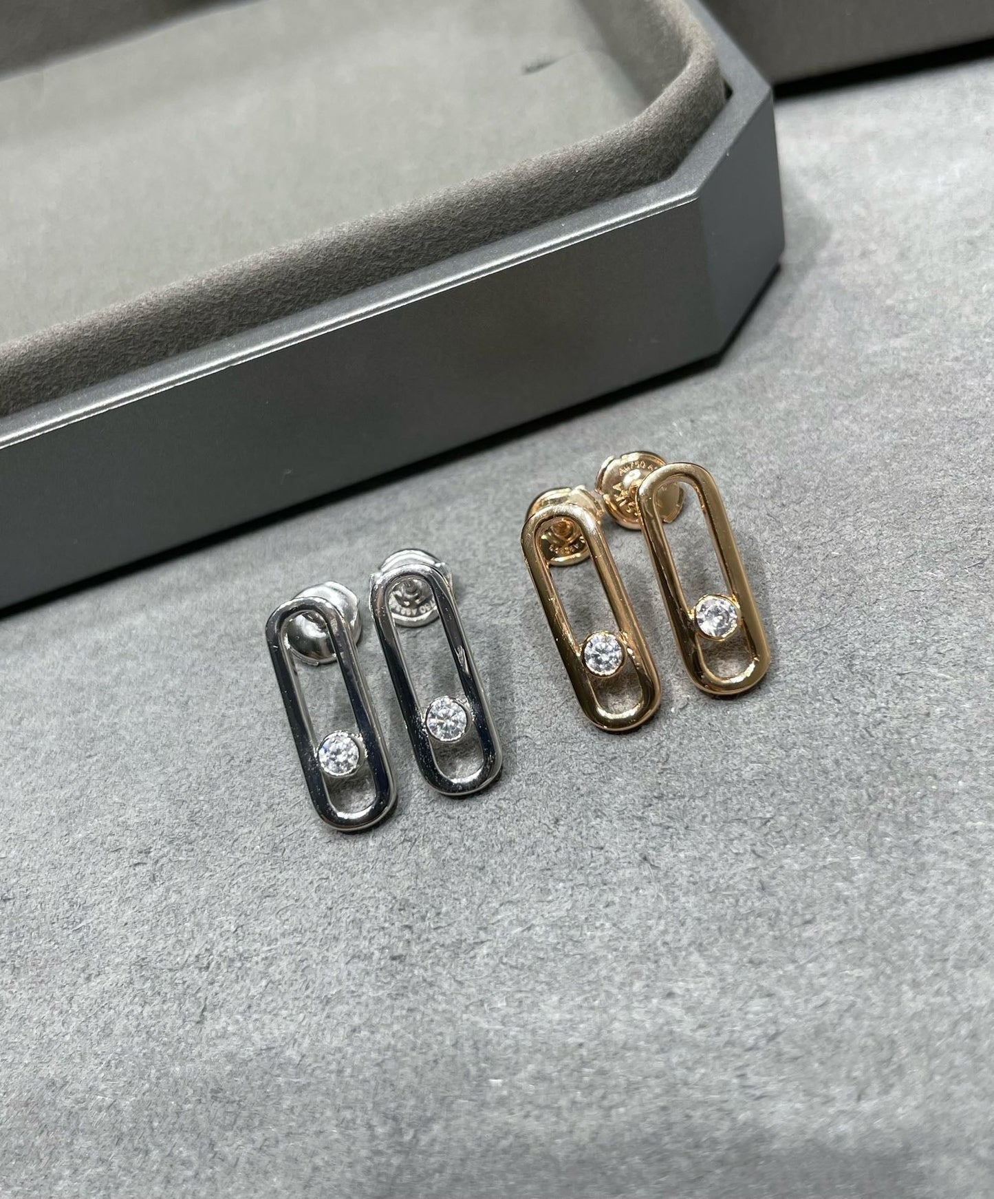 [Rosla]MOVE UNO SMALL 1 DIAMOND EARRINGS